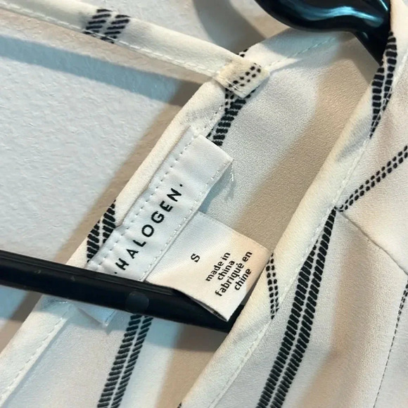 Halogen small black white striped lightweight top - Picture 3 of 5